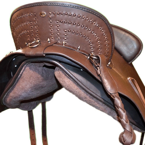 Barefoot Sevilla RWC Saddle Treeless Saddle Riders Who Care